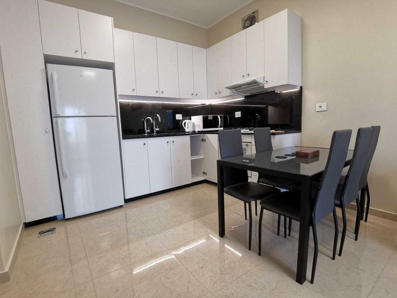 West House Apartments-Mar Mikhael Beiroet Buitenkant foto